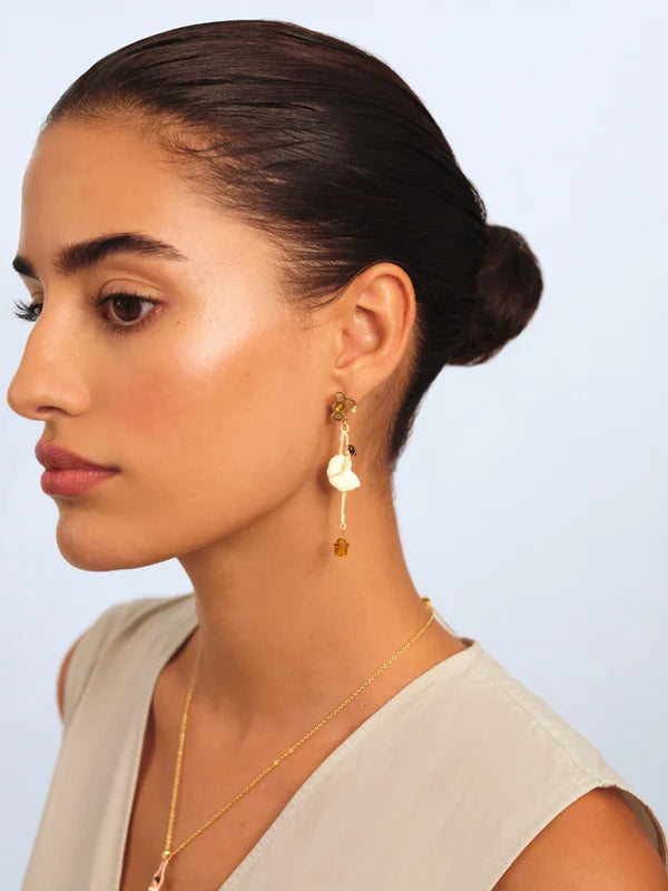 Sparkling Rhinestones Beehive Ballerina Earrings | apdd1081