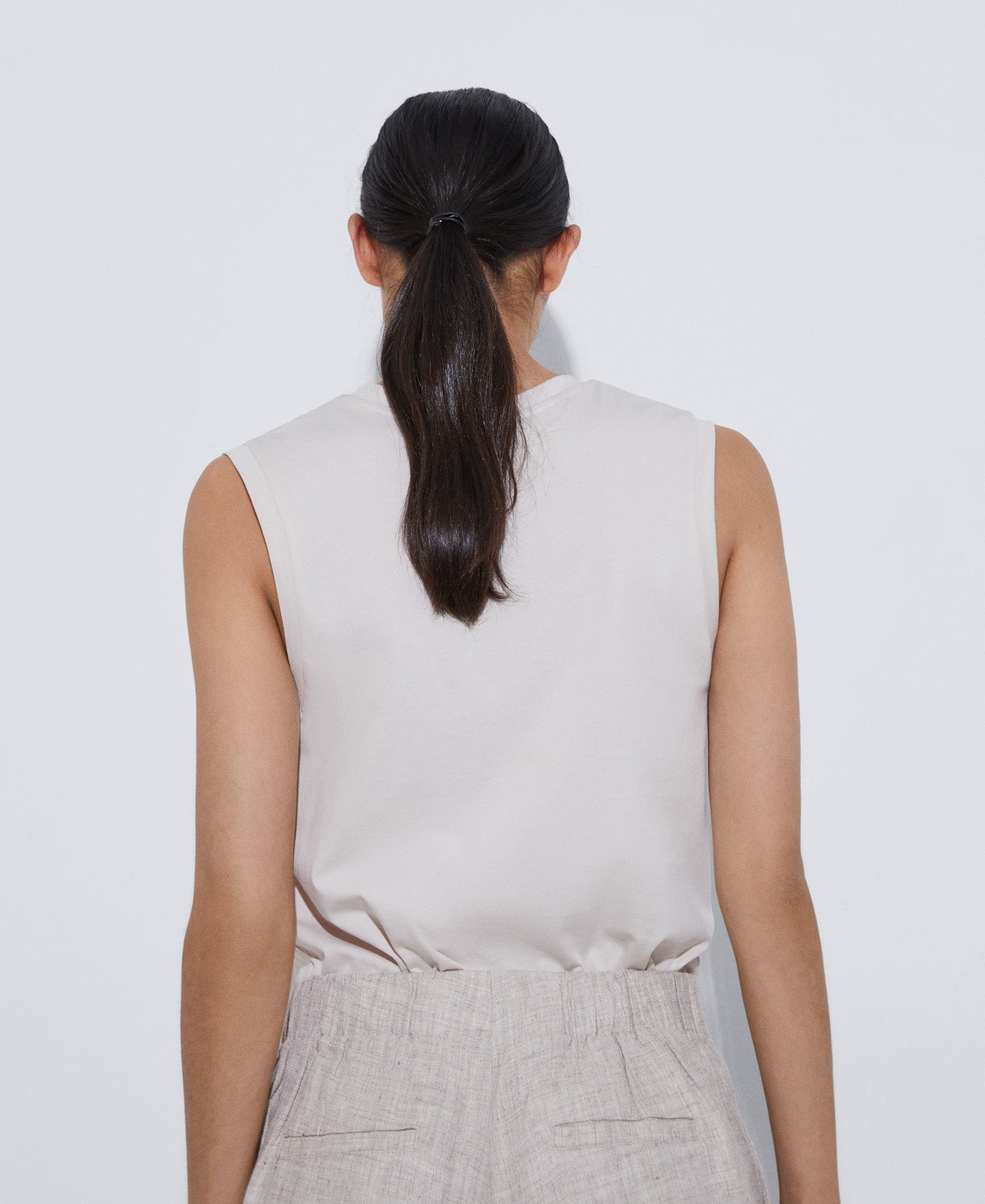 Women T-Shirt (Short Sleeve) | Stone Straight T-Shirt In Responsible Cotton by Spanish designer Adolfo Dominguez