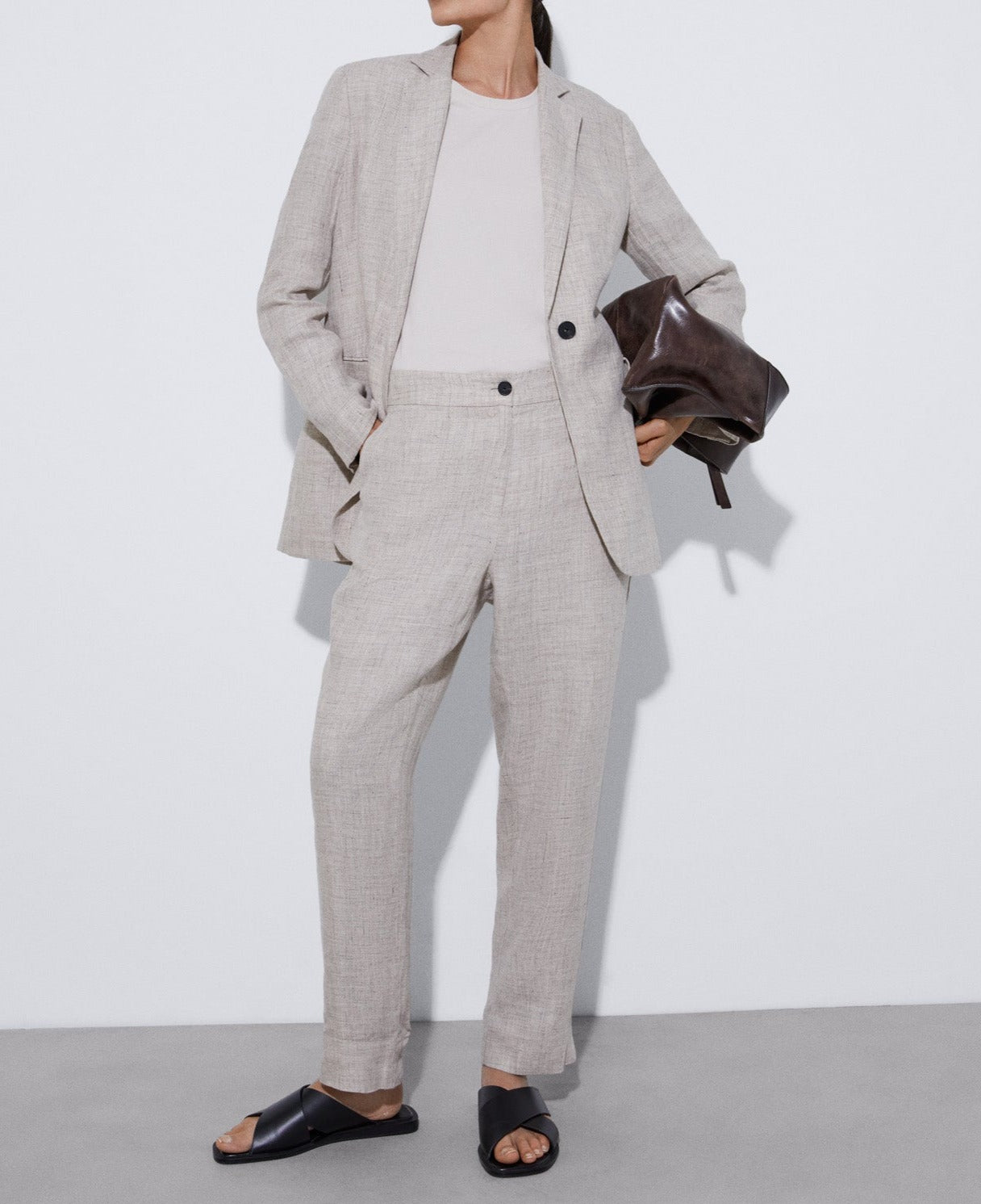 Women T-Shirt (Short Sleeve) | Stone Straight T-Shirt In Responsible Cotton by Spanish designer Adolfo Dominguez