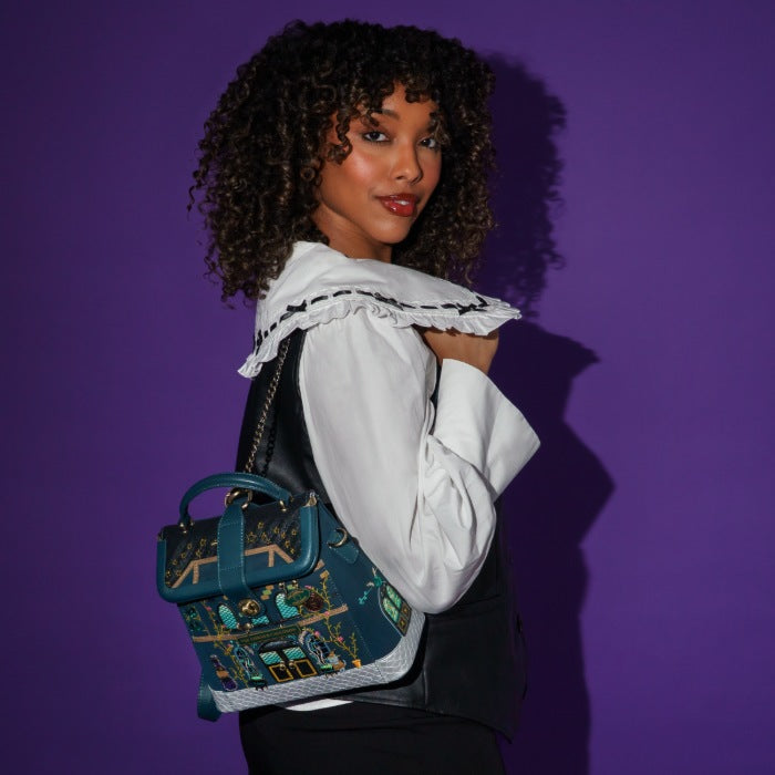 Vendula London The Corner Cauldron Lyla Backpack – model shot