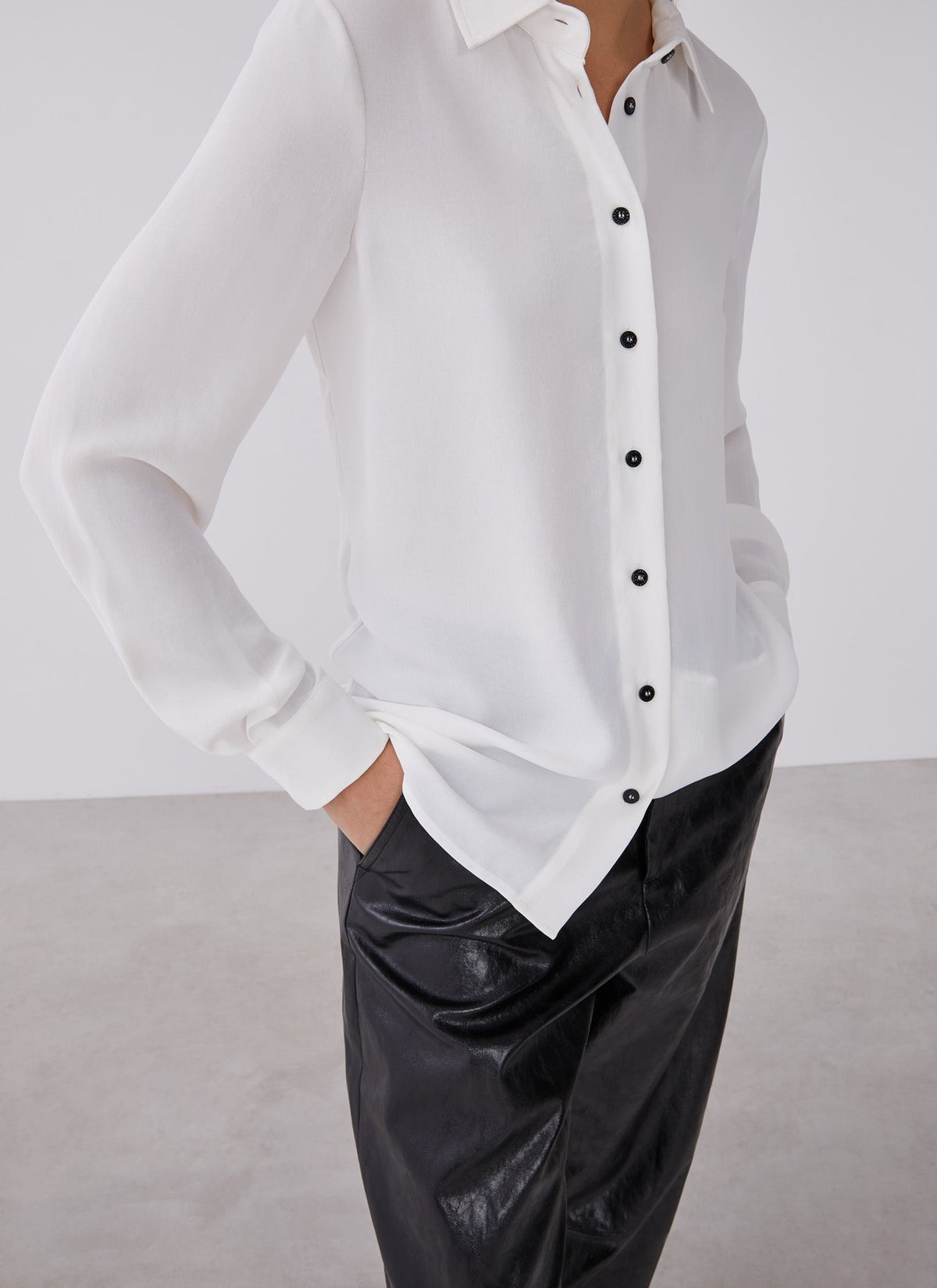 Women Long-Sleeve Shirt | White Shirt With Contrasting Buttons by Spanish designer Adolfo Dominguez