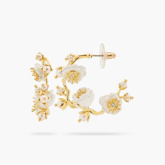 White Rose Branch And Pearls Hoop Earrings | ASET1051